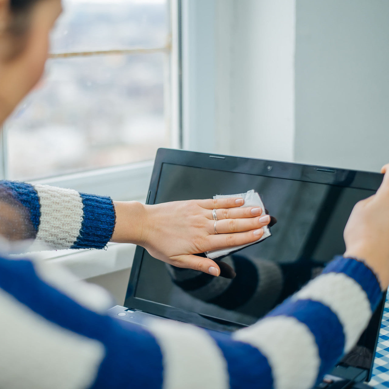 Laser Screen Cleaning Wipes (3 Pack)